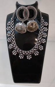 Accessories- Necklace