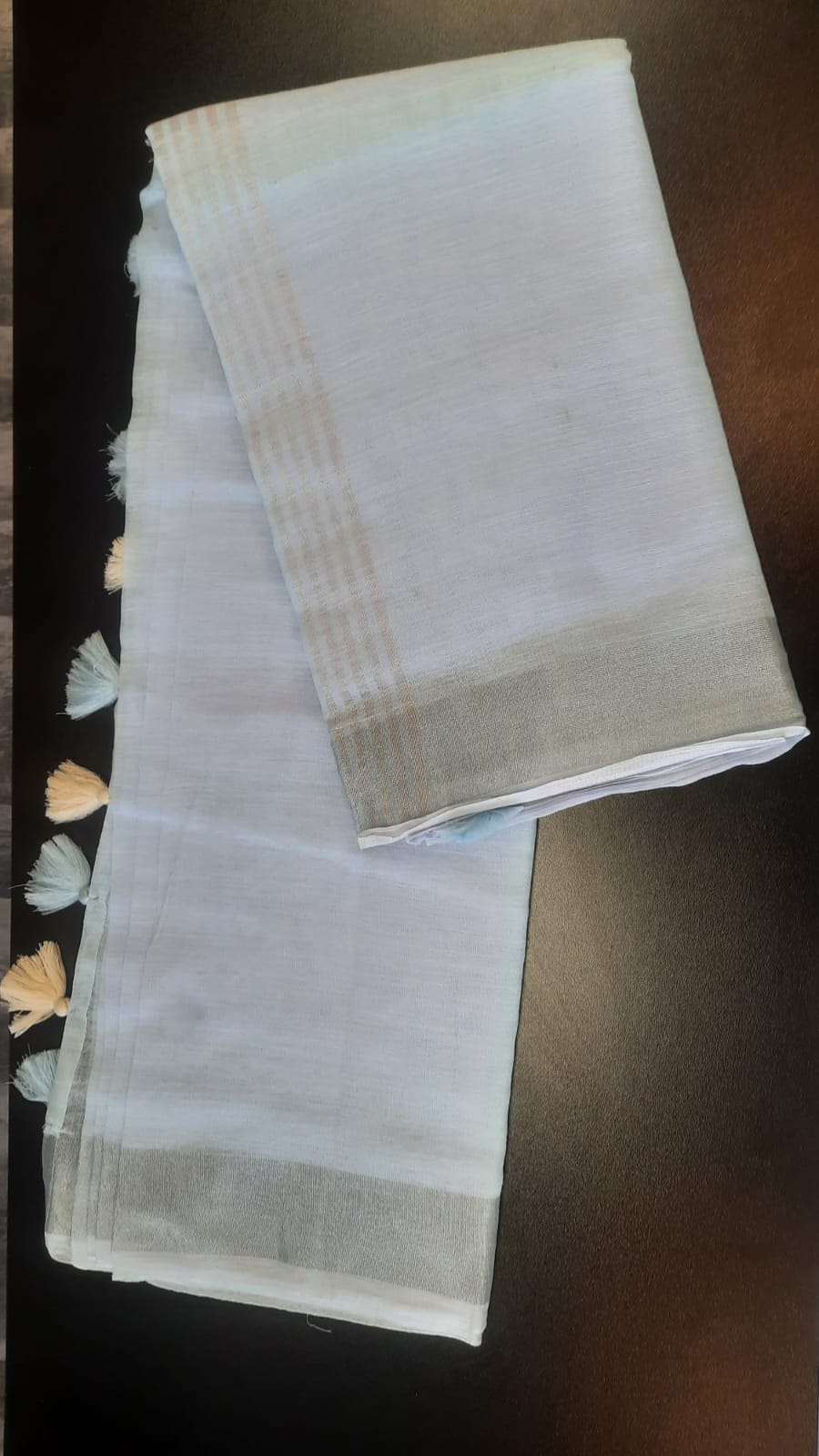 CLASSIC LINEN SAREE