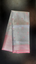 Load image into Gallery viewer, ORGANZA BANARASI SAREE
