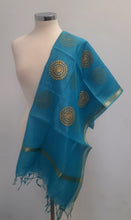 Load image into Gallery viewer, DUPATTA - GOLDEN THREAD WORK
