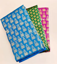 Load image into Gallery viewer, KANJIVARAM SILK SAREE
