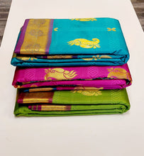 Load image into Gallery viewer, MADURAI SILK SAREE
